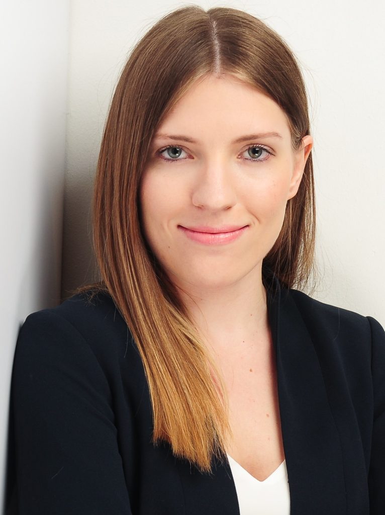 Portraitbild Dr. Johanna Janson-Schmitt